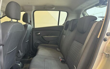 Renault Sandero II рестайлинг, 2014 год, 599 000 рублей, 22 фотография