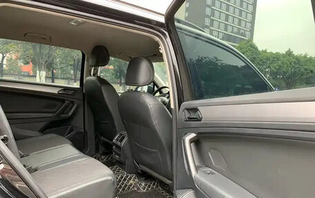 Volkswagen Tiguan II, 2021 год, 1 680 004 рублей, 20 фотография