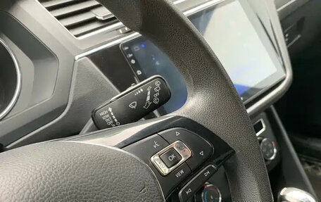 Volkswagen Tiguan II, 2021 год, 1 680 004 рублей, 27 фотография