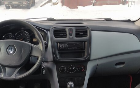 Renault Sandero II рестайлинг, 2015 год, 500 000 рублей, 8 фотография