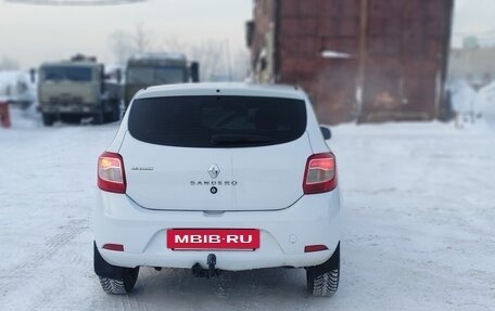 Renault Sandero II рестайлинг, 2015 год, 500 000 рублей, 5 фотография