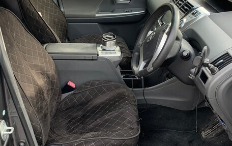 Toyota Prius Alpha I (ZVW40/41), 2013 год, 990 000 рублей, 9 фотография