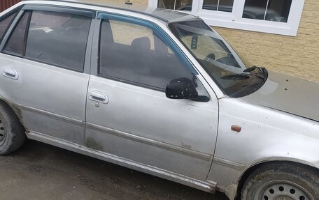 Daewoo Nexia I рестайлинг, 2004 год, 115 000 рублей, 2 фотография