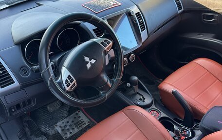 Mitsubishi Outlander III рестайлинг 3, 2010 год, 1 150 000 рублей, 5 фотография