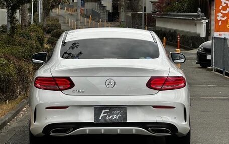 Mercedes-Benz C-Класс, 2016 год, 1 900 000 рублей, 6 фотография