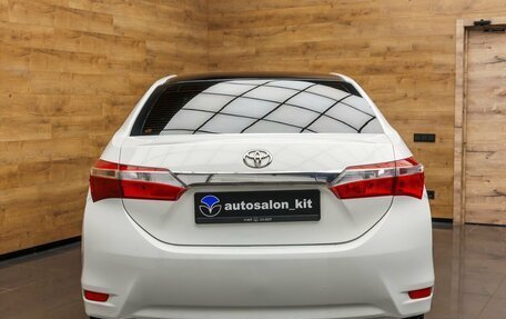 Toyota Corolla, 2013 год, 1 190 000 рублей, 5 фотография