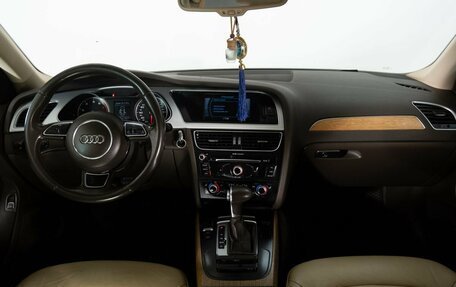 Audi A4, 2015 год, 1 350 000 рублей, 7 фотография