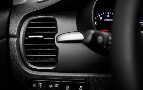 KIA Rio IV, 2019 год, 1 499 000 рублей, 13 фотография