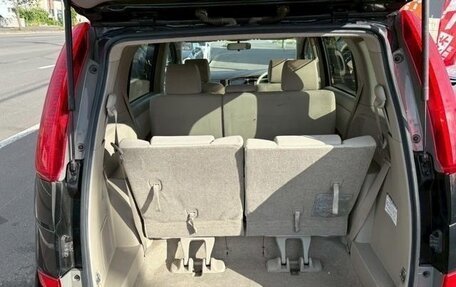 Toyota ISis I, 2013 год, 1 120 000 рублей, 18 фотография