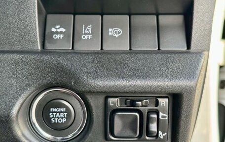 Suzuki Jimny, 2022 год, 886 000 рублей, 18 фотография