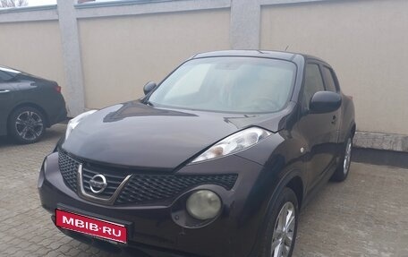 Nissan Juke II, 2013 год, 950 000 рублей, 1 фотография