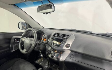 Toyota RAV4, 2011 год, 1 315 000 рублей, 12 фотография