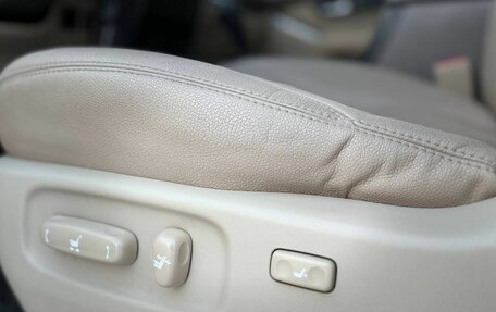 Toyota Land Cruiser Prado 120 рестайлинг, 2008 год, 1 595 000 рублей, 12 фотография