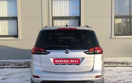 Opel Zafira C рестайлинг, 2015 год, 1 255 000 рублей, 6 фотография