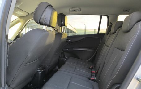 Opel Zafira C рестайлинг, 2015 год, 1 255 000 рублей, 12 фотография