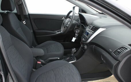 Hyundai Solaris II рестайлинг, 2015 год, 1 010 000 рублей, 13 фотография