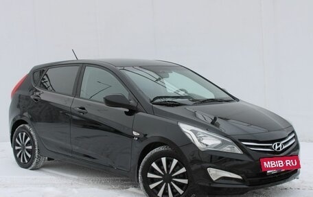 Hyundai Solaris II рестайлинг, 2015 год, 1 010 000 рублей, 4 фотография