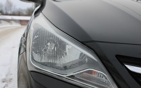 Hyundai Solaris II рестайлинг, 2015 год, 1 010 000 рублей, 20 фотография