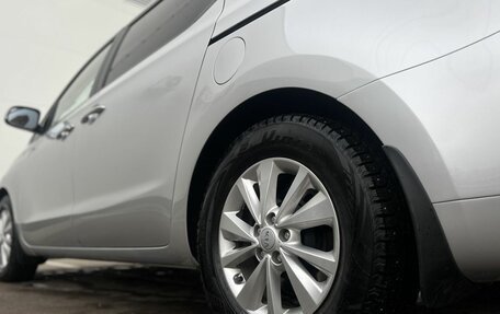 KIA Carnival III, 2017 год, 2 510 000 рублей, 11 фотография