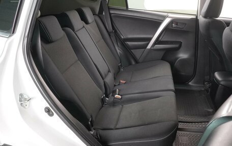 Toyota RAV4, 2015 год, 1 999 000 рублей, 7 фотография