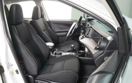 Toyota RAV4, 2015 год, 1 999 000 рублей, 8 фотография