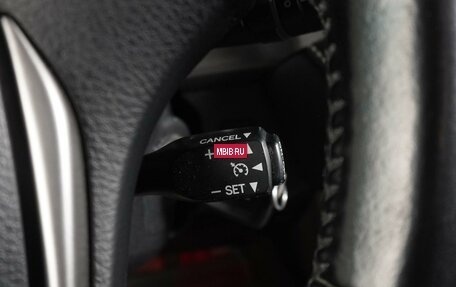 Toyota RAV4, 2015 год, 1 999 000 рублей, 17 фотография