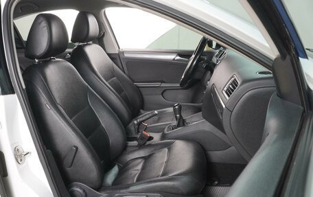 Volkswagen Jetta VI, 2016 год, 999 000 рублей, 8 фотография