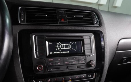 Volkswagen Jetta VI, 2016 год, 999 000 рублей, 13 фотография