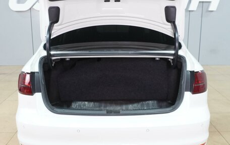 Volkswagen Jetta VI, 2016 год, 999 000 рублей, 20 фотография