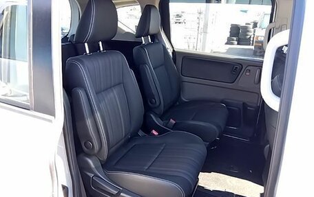 Honda Freed II, 2017 год, 1 590 000 рублей, 12 фотография