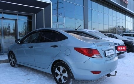 Hyundai Solaris II рестайлинг, 2011 год, 570 000 рублей, 4 фотография