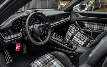 Porsche 911, 2024 год, 38 490 000 рублей, 7 фотография