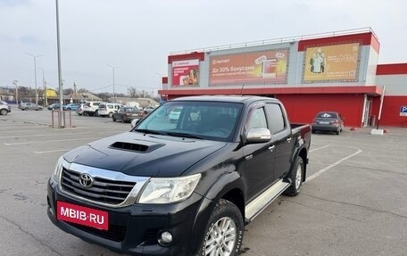 Toyota Hilux VII, 2013 год, 1 850 000 рублей, 9 фотография