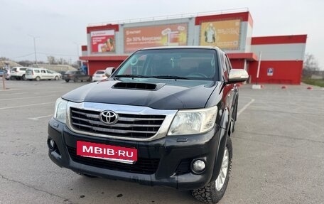 Toyota Hilux VII, 2013 год, 1 850 000 рублей, 6 фотография