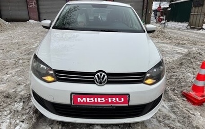 Volkswagen Polo VI (EU Market), 2012 год, 830 000 рублей, 1 фотография