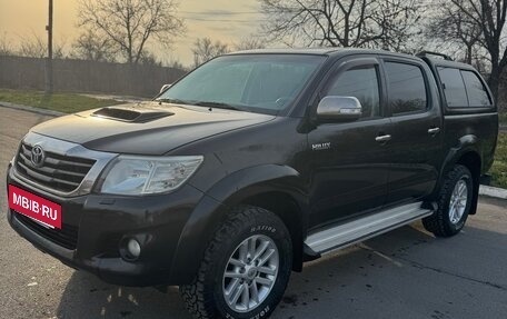Toyota Hilux VII, 2013 год, 1 850 000 рублей, 19 фотография