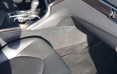 Toyota Camry, 2018 год, 2 500 000 рублей, 8 фотография