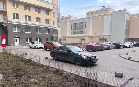 Mercedes-Benz E-Класс, 2012 год, 1 700 000 рублей, 5 фотография