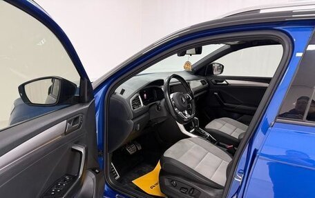 Volkswagen T-Roc I, 2023 год, 1 785 178 рублей, 11 фотография