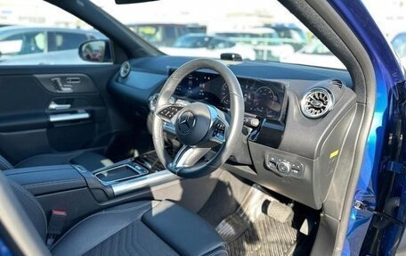 Mercedes-Benz GLA, 2023 год, 2 610 777 рублей, 38 фотография