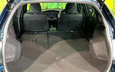 Toyota Corolla, 2018 год, 700 000 рублей, 12 фотография