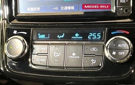 Toyota Corolla, 2018 год, 700 000 рублей, 10 фотография