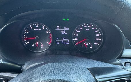 KIA Rio IV, 2017 год, 1 000 000 рублей, 2 фотография