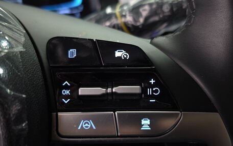 Hyundai Avante, 2025 год, 2 050 000 рублей, 18 фотография