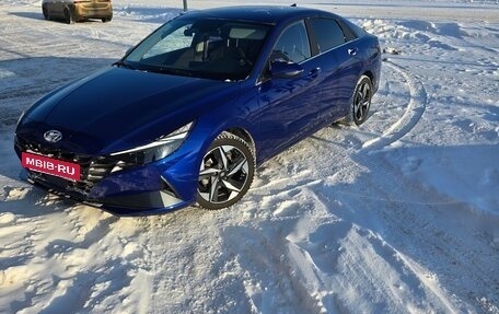Hyundai Avante, 2020 год, 2 400 000 рублей, 21 фотография