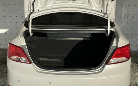 Hyundai Solaris II рестайлинг, 2015 год, 1 080 000 рублей, 7 фотография