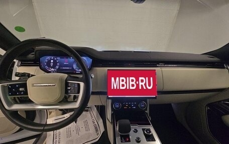 Land Rover Range Rover IV рестайлинг, 2023 год, 13 300 000 рублей, 6 фотография