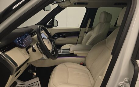 Land Rover Range Rover IV рестайлинг, 2023 год, 13 300 000 рублей, 12 фотография