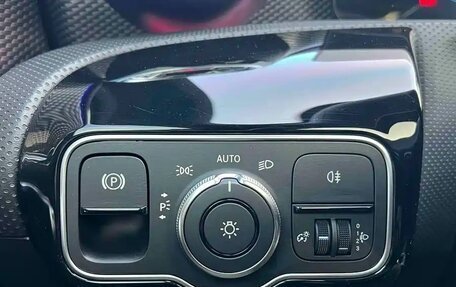 Mercedes-Benz A-Класс, 2022 год, 2 281 000 рублей, 12 фотография