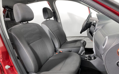 Renault Sandero I, 2013 год, 689 000 рублей, 11 фотография